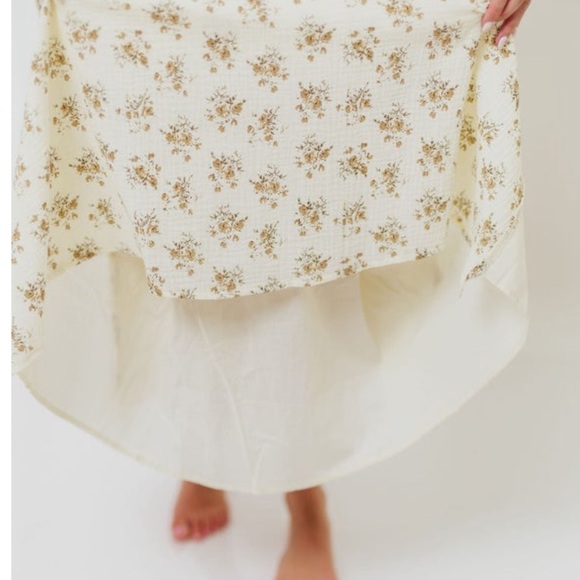 Floral Long Sleeve Maxi Dress - Picture 4 of 7